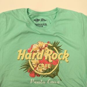 Hard Rock Cafe Punta Cana T-Shirt, Size Medium